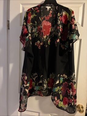 Black Floral Sheer Kimono Top - Women